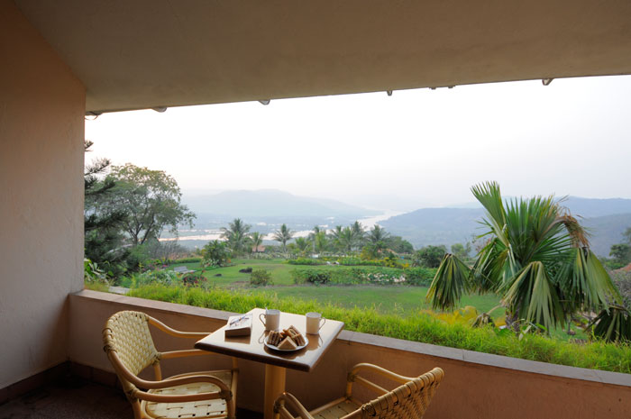 Luxury Resort in Chiplun